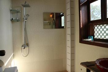 Nanshan Cottage Hotel Baisha  エクステリア 写真